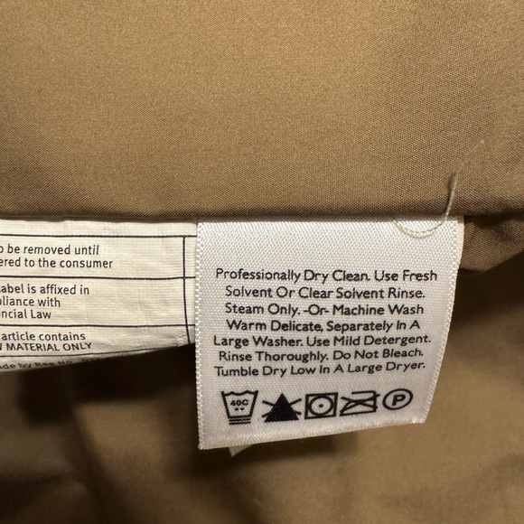 Eddie Bauer Brown Puffer Jacket with Stand-Up Collar - Picture 7 of 7